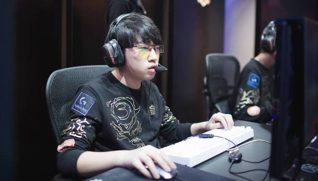 丹麦教练强 丹麦教练强