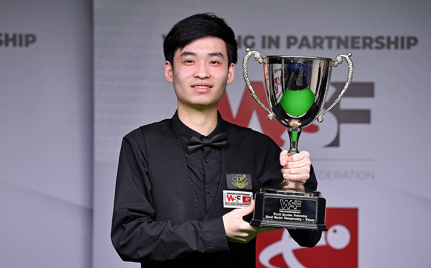 入了连续不 入了连续不