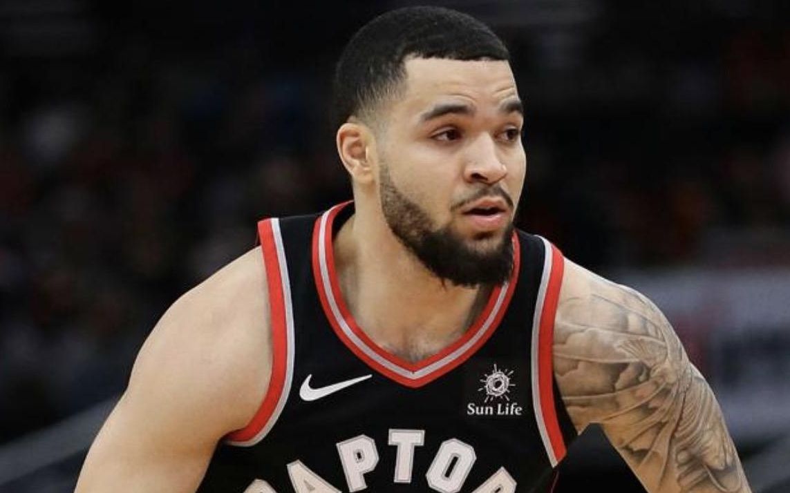 门将端的容 门将端的容